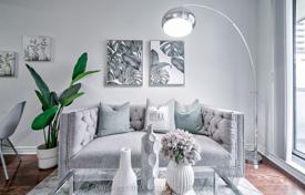 4 odalılar daire North York'da, Kanada. C$749,000