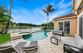 Şehir içinde müstakil ev – Coconut Creek, Florida, Amerika Birleşik Devletleri. $849,000