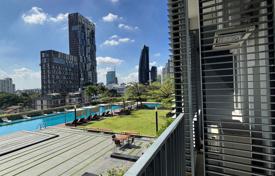 2 odalılar kondominyumda daireler Khlong Toei'de, Tayland. $337,000