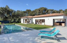 6 odalılar villa 350 m² La Croix-Valmer'da, Fransa. 4,256,000 €