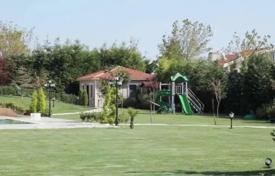 6 odalılar villa 1100 m² Büyükçekmece'de, Türkiye. $2,630,000