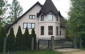 Şehir içinde müstakil ev – Jurmalas pilseta, Letonya. 484,000 €