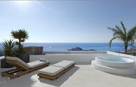 3 odalılar yazlık ev 700 m² Moraira'da, İspanya. 2,800,000 €