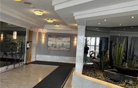 2 odalılar daire Scarborough'da, Kanada. C$764,000