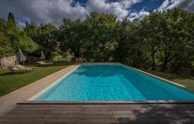 32 odalılar köşk 798 m² Asciano'da, İtalya. 2,750,000 €