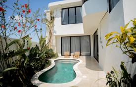 3 odalılar villa 177 m² Cemagi'de, Endonezya. $335,000