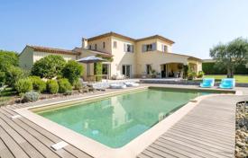 6 odalılar villa Antibes'te, Fransa. 1,890,000 €