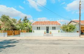 2 odalılar konak Avgorou'da, Kıbrıs. 277,000 €