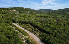 Arsa Kovači'de, Karadağ. 70,000 €