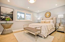 6 odalılar şehir içinde müstakil ev North York'da, Kanada. C$2,584,000
