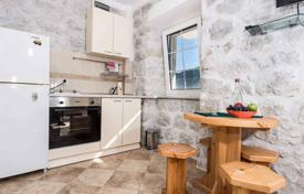 4 odalılar villa 280 m² Strp'da, Karadağ. 560,000 €