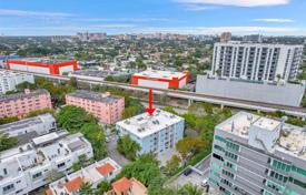 2 odalılar kondominyumda daireler 65 m² Miami'de, Amerika Birleşik Devletleri. $345,000