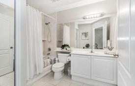 4 odalılar daire Etobicoke'de, Kanada. C$924,000