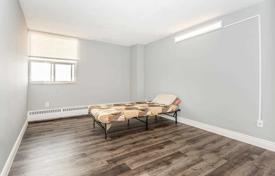 2 odalılar daire Etobicoke'de, Kanada. C$738,000