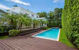 5 odalılar villa 295 m² Miami sahili'nde, Amerika Birleşik Devletleri. $2,990,000