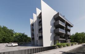 2 odalılar çatı dairesi 129 m² Kato Polemidia'da, Kıbrıs. 411,000 €
