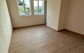 8 odalılar şehir içinde müstakil ev 164 m² Tbilisi (city)'da, Gürcistan. $134,000