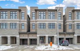 3 odalılar konak Toronto'da, Kanada. C$1,768,000