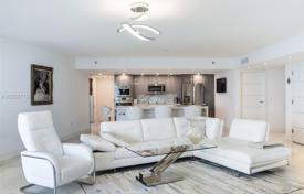 2 odalılar daire 175 m² North Miami Beach'da, Amerika Birleşik Devletleri. $1,390,000