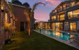 4 odalılar villa 230 m² Fethiye'de, Türkiye. $1,543,000