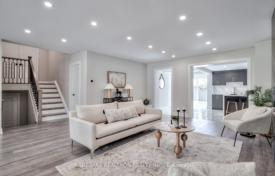 6 odalılar şehir içinde müstakil ev North York'da, Kanada. C$2,316,000