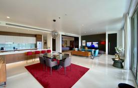 2 odalılar çatı dairesi 212 m² Thalang'da, Tayland. $698,000