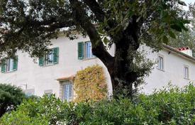 Villa – Fiesole, Toskana, İtalya. 2,350,000 €