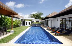 4 odalılar villa 500 m² Phuket Town'da, Tayland. $477,000