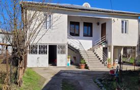 Şehir içinde müstakil ev – Kobuleti, Adjara, Gürcistan. 121,000 €