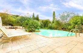 4 odalılar villa Korfu'da, Yunanistan. 950,000 €