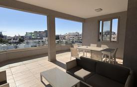 4 odalılar çatı dairesi 286 m² Mesa Geitonia'da, Kıbrıs. 790,000 €
