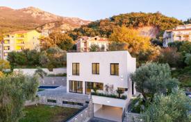 4 odalılar villa 754 m² Sveti Stefan'da, Karadağ. 1,300,000 €