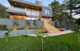 4 odalılar villa 480 m² Kotor city'da, Karadağ. 2,500,000 €