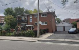 Şehir içinde müstakil ev – Etobicoke, Toronto, Ontario,  Kanada. C$2,259,000