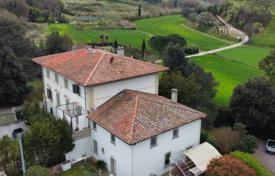7 odalılar villa 500 m² Casciana Terme'de, İtalya. 998,000 €