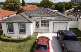 3 odalılar şehir içinde müstakil ev 146 m² Homestead'da, Amerika Birleşik Devletleri. $520,000