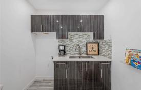 8 odalılar konak Old Toronto'da, Kanada. C$2,235,000