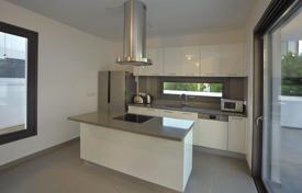 5 odalılar yazlık ev 273 m² Livadia'da, Kıbrıs. 1,300,000 €