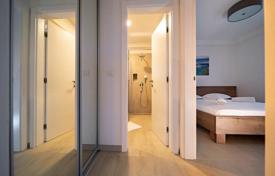 14 odalılar şehir içinde müstakil ev 594 m² Lopar'da, Hırvatistan. 1,510,000 €