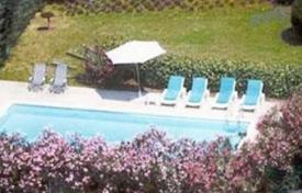 Villa – Saint-Tropez, Cote d'Azur (Fransız Rivierası), Fransa. 5,900 € haftalık