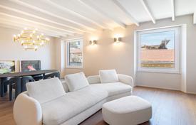 8 odalılar daire La Spezia'da, İtalya. 900,000 €