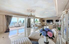 15 odalılar villa Cannes'da, Fransa. Price on request