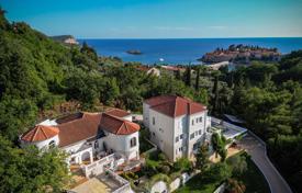 9 odalılar villa 485 m² Sveti Stefan'da, Karadağ. 8,000,000 €