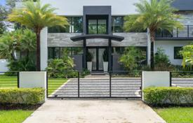 Villa – South Miami, Florida, Amerika Birleşik Devletleri. $2,249,000