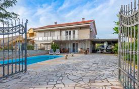 4 odalılar şehir içinde müstakil ev 140 m² Banjole (Croatia)'da, Hırvatistan. 465,000 €