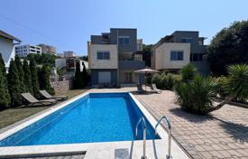 3 odalılar villa 270 m² Utjeha-Bušat'da, Karadağ. 650,000 €