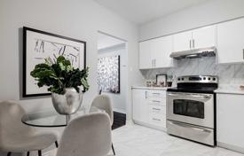 3 odalılar daire Scarborough'da, Kanada. C$773,000