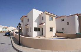 Villa – Paralimni, Famagusta, Kıbrıs. 240,000 €