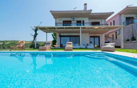 5 odalılar villa 240 m² Kassandreia'da, Yunanistan. 1,070,000 €