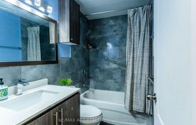 6 odalılar daire Scarborough'da, Kanada. C$841,000